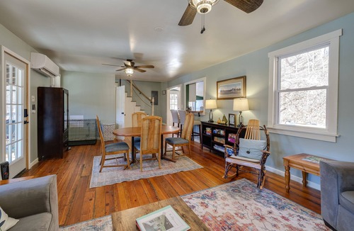 Eagle Rock Cottage | Cozy Eagle Rock Cottage on the Creek w/ Loft!