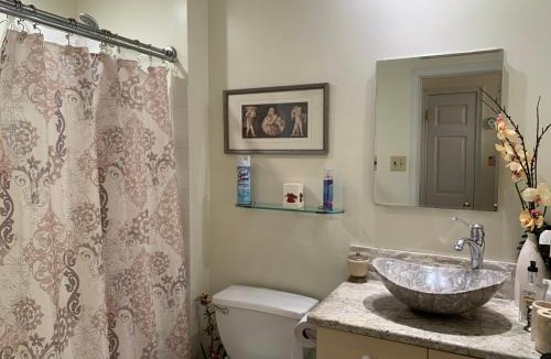 Danboro House | Cozy Furnished Room Near Downtown Doylestown