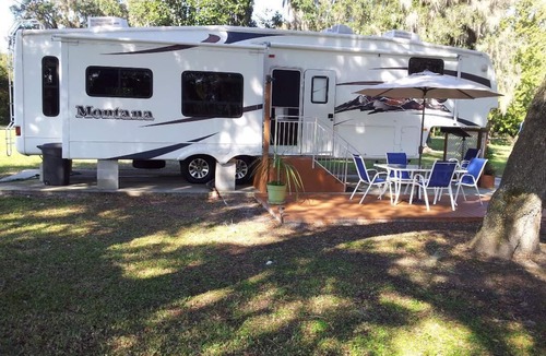 Inverness House | Cozy getaway on large private lot with miles of water!