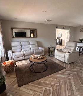St. Petersburg - Clearwater House | Cozy Guesthouse