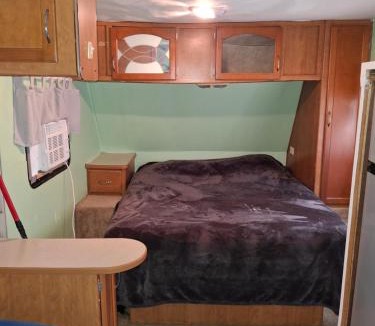 Burnside Other | Cozy private camper