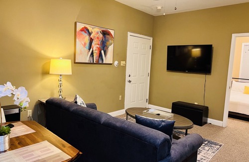 Upper Darby Apartment | Cozy Quiet Apt in Suburbs - Very Walkable Area
