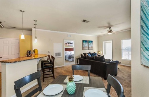 Port Tampa City Apartment | Cozy Spacious Family Friendly Home Away From Home