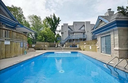 Craigleith Apartment | Cozy Studio Loft with 2 Bath