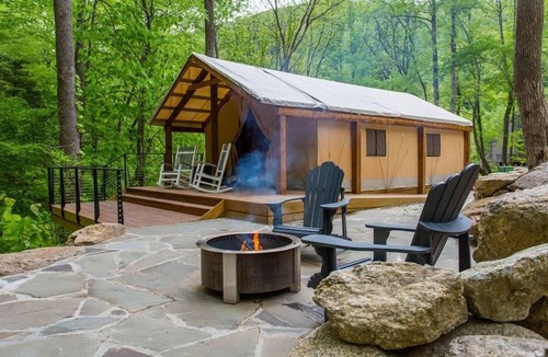 Roseland Cabin | Crabtree Meadows - Luxury Glamping in VA