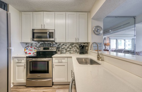 Butler Beach Condo | CRC 3205 - Family Favorite, New Flooring! Ocean View Condo