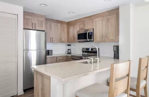 West Kissimmee Hotel | Create Lasting Memories From Day One! 3 Units with Kitchen, Outdoor Pool!