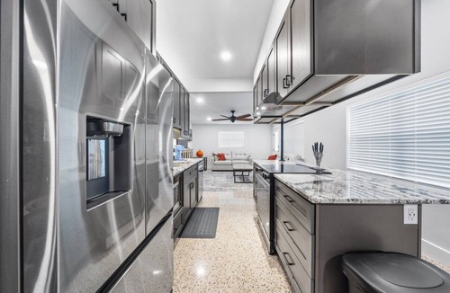 South Daytona House | Crews Quarters - Daytona Beach Oceanfront Vacations, Inc