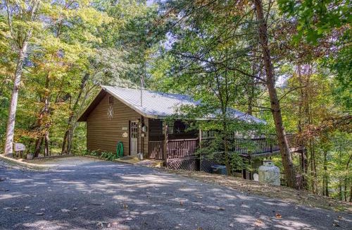 Sevierville Ski Chalet | Cub's Corner