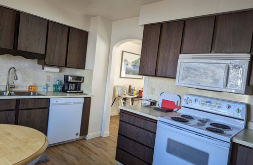 Anaconda House | Customer Friendly Getaway. Quiet, Friendly, Secure Neighborhood.