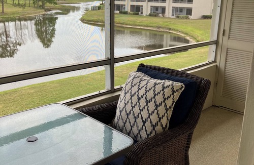 Braden River Condo | Cute 2-bed condo in Palm Aire CC, Sarasota, beautiful views.