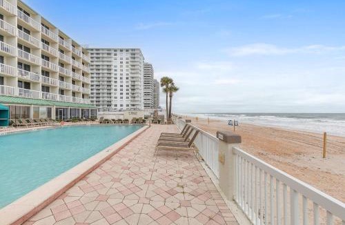 Ortona Park House | Daytona Beach Resort 811