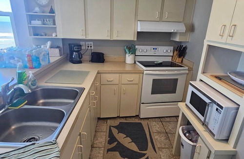 Boardwalk Condo | Dazzling Oceanfront Condo - CT Unit 401