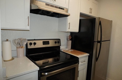 Gainesville Apartment | Delightful 2bed-2 bath apartment in Gainesville with tons of amenities.