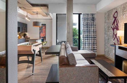 Civic District Condo | Deluxe Modern Studio in the Heart of Austin