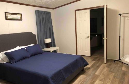Meador House | Devil Anse Home Rental