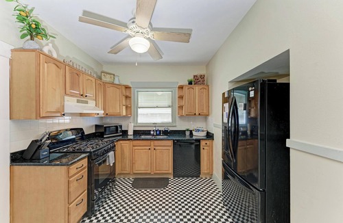 Independence Square House | Direct Beachfront Home; Sleeps 16! Steps to Sand & Dining!