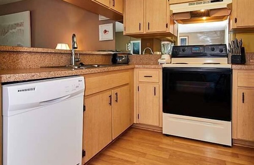 Redington Shores Condo | Direct Gulf Front Balcony overlooking the Sparkling Turquoise Waters of the Gulf of Mexico~ Sleeps 5 TS503