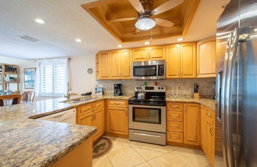 Indian Shores Condo | DIRECTLY ON THE BEACH -Perfect for a Family Vacation.