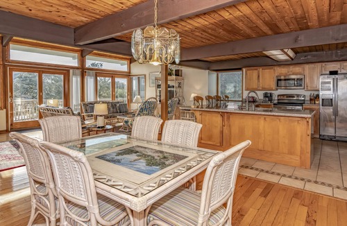 South Beach House | Discover Two Silversides right by beach access 24 on Bald Head Island!