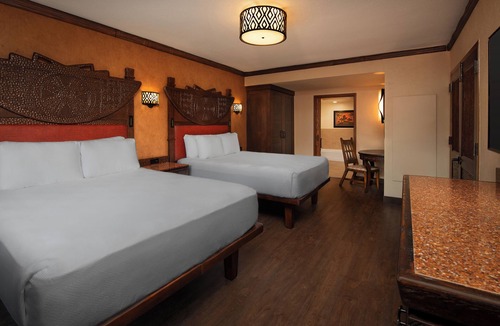 Bay Lake Hotel | Disney's Animal Kingdom Lodge