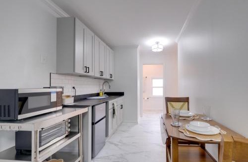 Colonial Beach Apartment | Dock Access: Waterfront Studio in Colonial Beach!