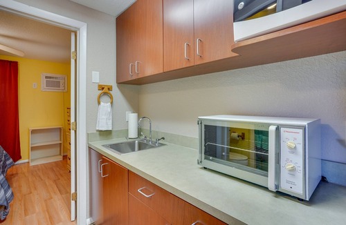 Fedhaven House | Dock & Grill: Waterfront Florida Vacation Rental!