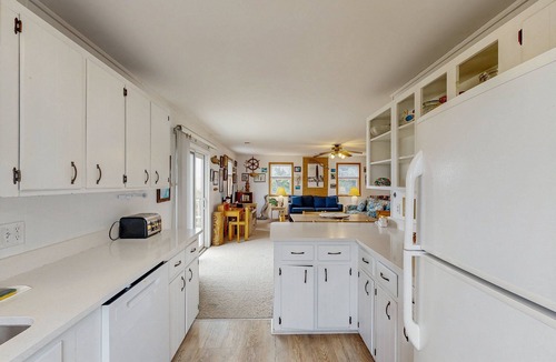 Palisade Acres House | Dog-friendly, oceanfront home in the dunes with observation deck & WiFi