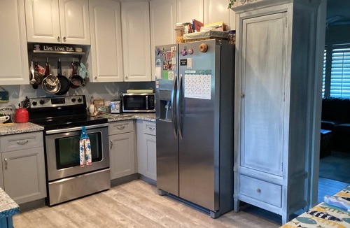 Ozona House | Don't worry beach happy