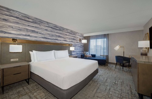 Kingston Hotel | DoubleTree by Hilton Kingston
