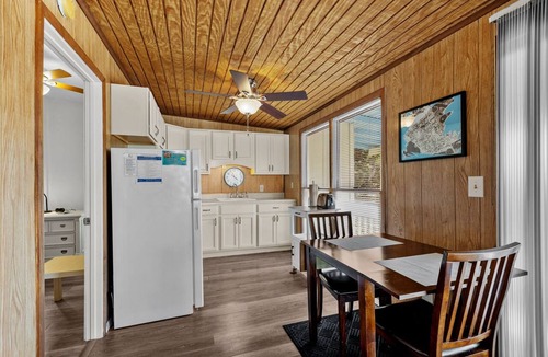 Cedar Key Apartment | Downtown Apartment Half Block to Sunsets on Water