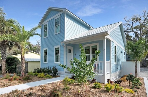 Downtown Historic District House | Downtown St Augustine, Steps to Ice Plant, Upscale