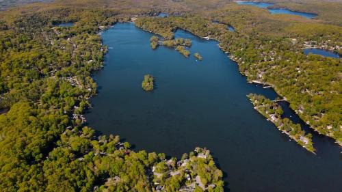 Highland Lakes Ski Chalet | Dream Lakefront Escape + Beach/Ski/Golf near NYC