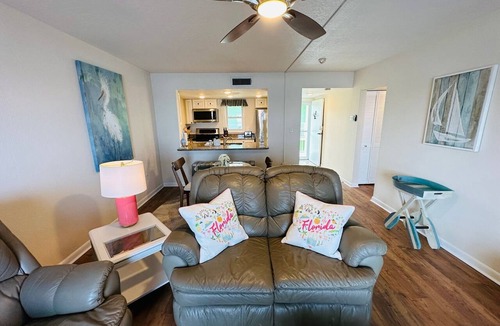 Dunedin Condo | Dunedin Causeway Honeymoon Caladesi Island 1/1 Pool 316