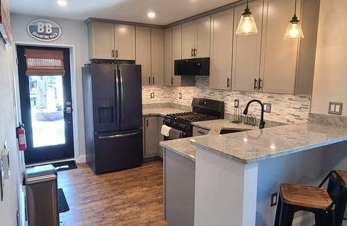 Brigantine House | DUPLEX- UNIQUE RENTAL -TWO SEPERATE 1 BEDROOM UNITS-TOP/BOTTOM 1825 sq ft total