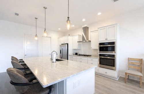 Candler House | Edenfield Golfview Retreat