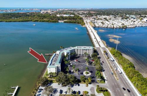St. Petersburg Apartment | Elegant Waterfront Place for Two/Boca Ciega Resort