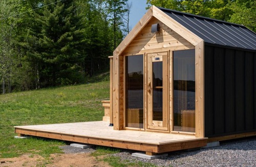 Algonquin Highlands Cabin | Enchanted Eight at Dimensions | Cabin Eight | Meals Included