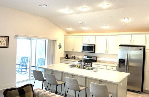 Wildwood House | Enjoy an activity-filled getaway with friends or families in the FL sunshine!