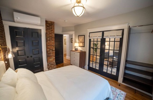 Stroudsburg Apartment | Escape to Main Street