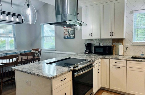 Holden Beach House | Experience coastal relaxation at Buckeye's at the Beach, 3BR home in Holden Beach.