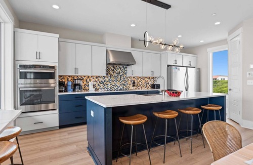 Oak Island House | Experience luxury at the Black Pearl, an oceanfront home in Oak Island with 11 bedrooms.