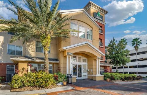 Carver City - Lincoln Gardens Hotel | Extended Stay America Suites - Tampa - Airport - N Westshore Blvd
