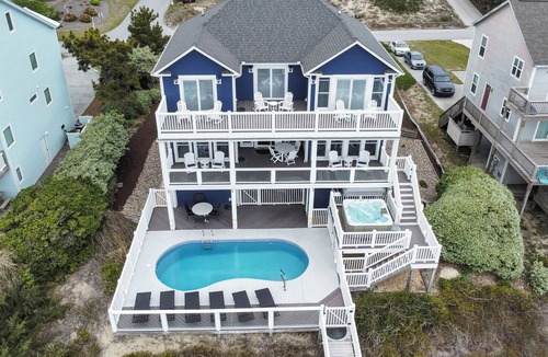 Emerald Isle House | FALL DISCOUNTS, OCEANFRONT HOME, 6 BR, 5 BA, POOL, HOT TUB, ELEVATOR, GAME ROOM