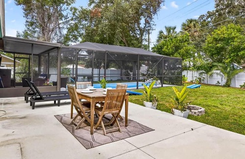 Apollo Beach House | Family 3BR Apollo Beach Oasis Heated Pool BBQ CornHole