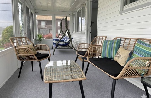 Brigantine House | Family-Friendly Beach Home - Steps to Beach & Bay - Porch, Yard, Garage