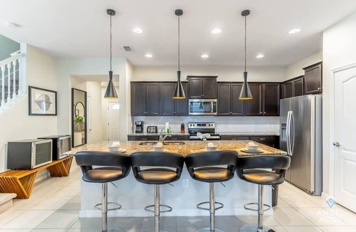 Four Corners House | Family Townhome: Pool, Lazy River & Near Disney