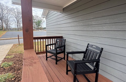 Forest City House | Fantastic 2-bedroom 2 Bath townhome in charming Forest City. Built in 2023