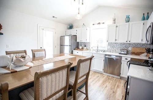 Holden Beach Cottage | Fantastic Cozy Cottage in Holden Beach, North Carolina