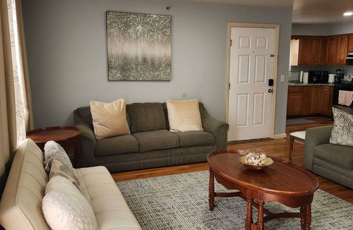 Newark Apartment | ♥ MAJOR INTERNATIONAL SPORTING EVENT 2026 6BR Newark MetLife 19 Min - Free Parking - Sleeps 16+